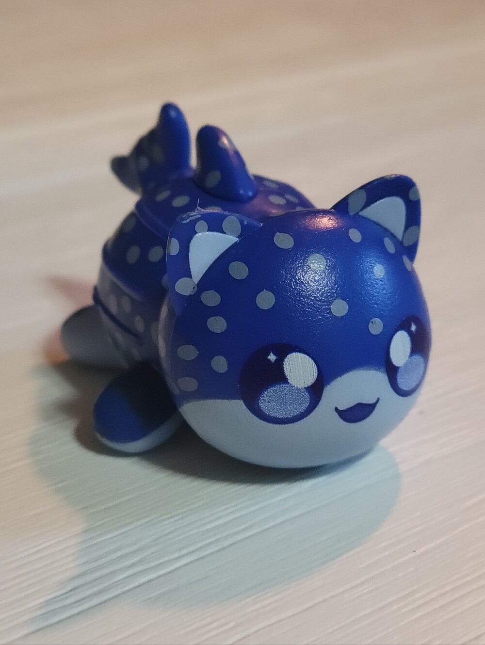 Aphmau Mystery MeeMeows Litter 4 Under The Sea Mini Figure Whale Cat GUC